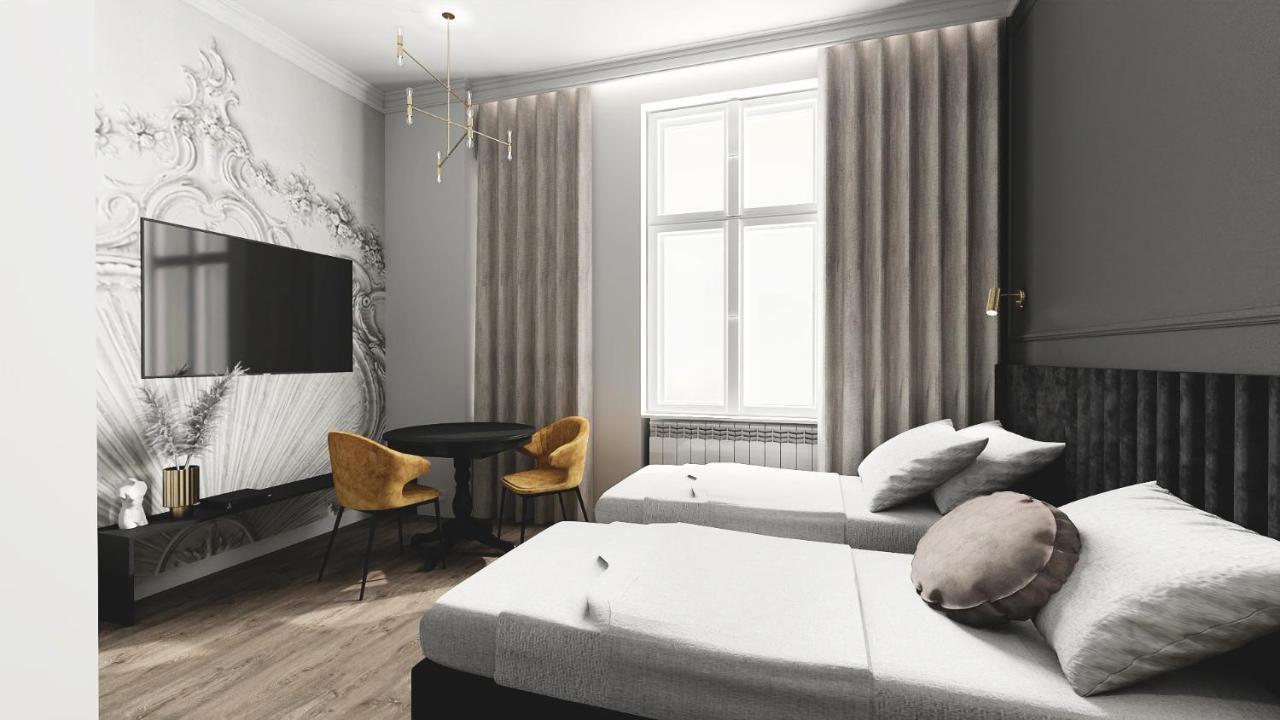 Apartment Deco Mariacka 8